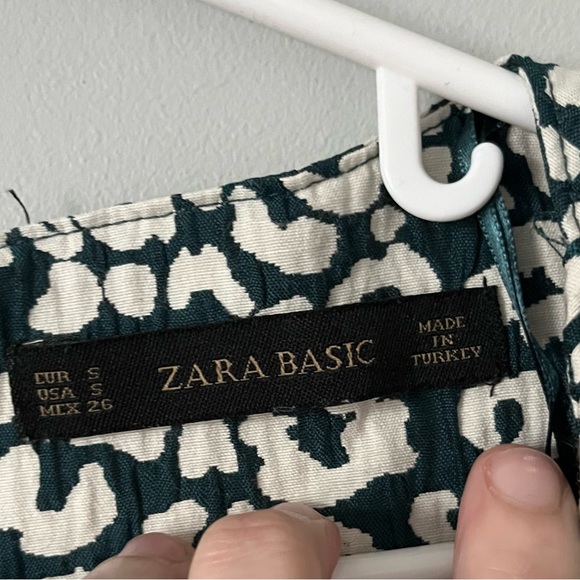 Zara dark green & white leopard print peplum sleeveless blouse - Picture 16 of 16